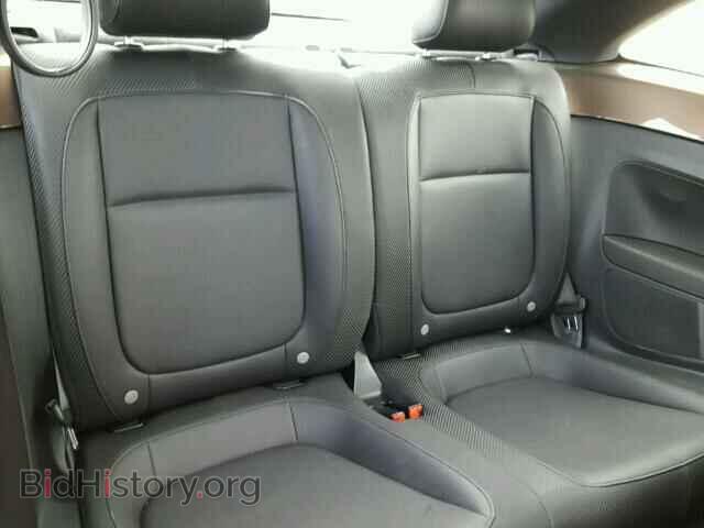 2012 VOLKSWAGEN BEETLE - VIN: 3VWJX7AT8CM608610 - Фото 6