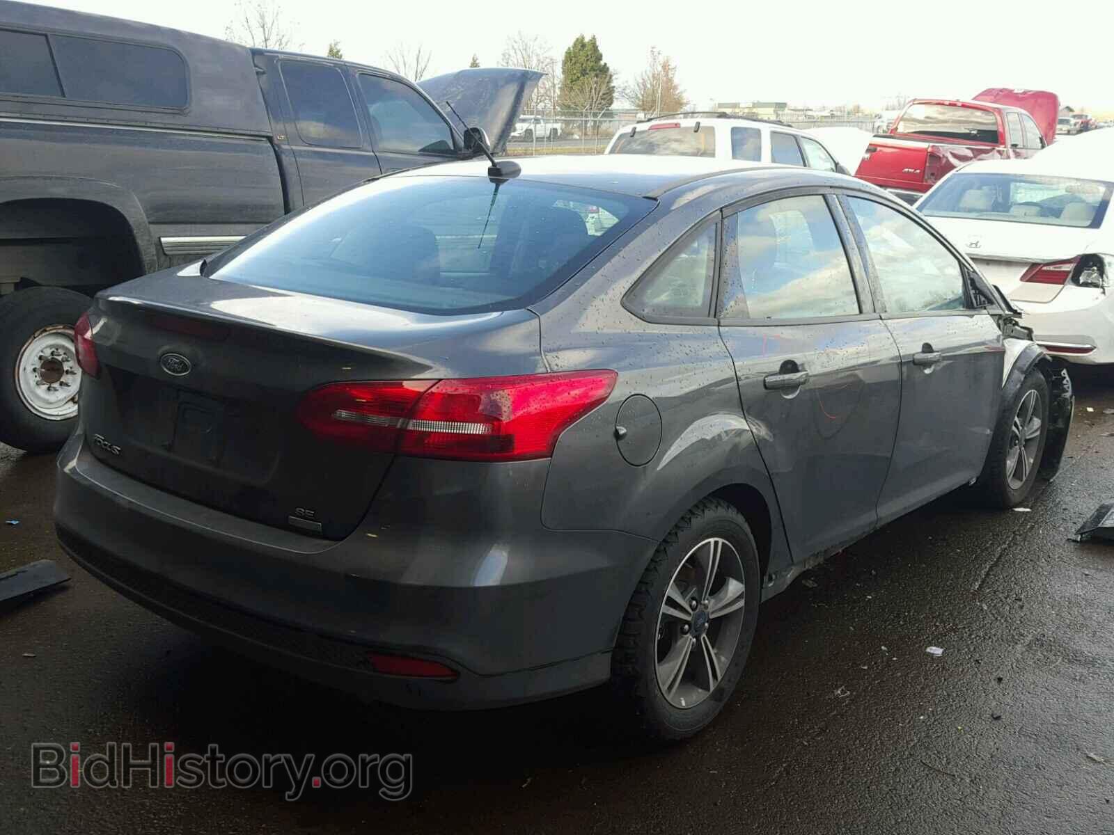 2017 FORD FOCUS - VIN: 1FADP3FE2HL246078 - Photo 4