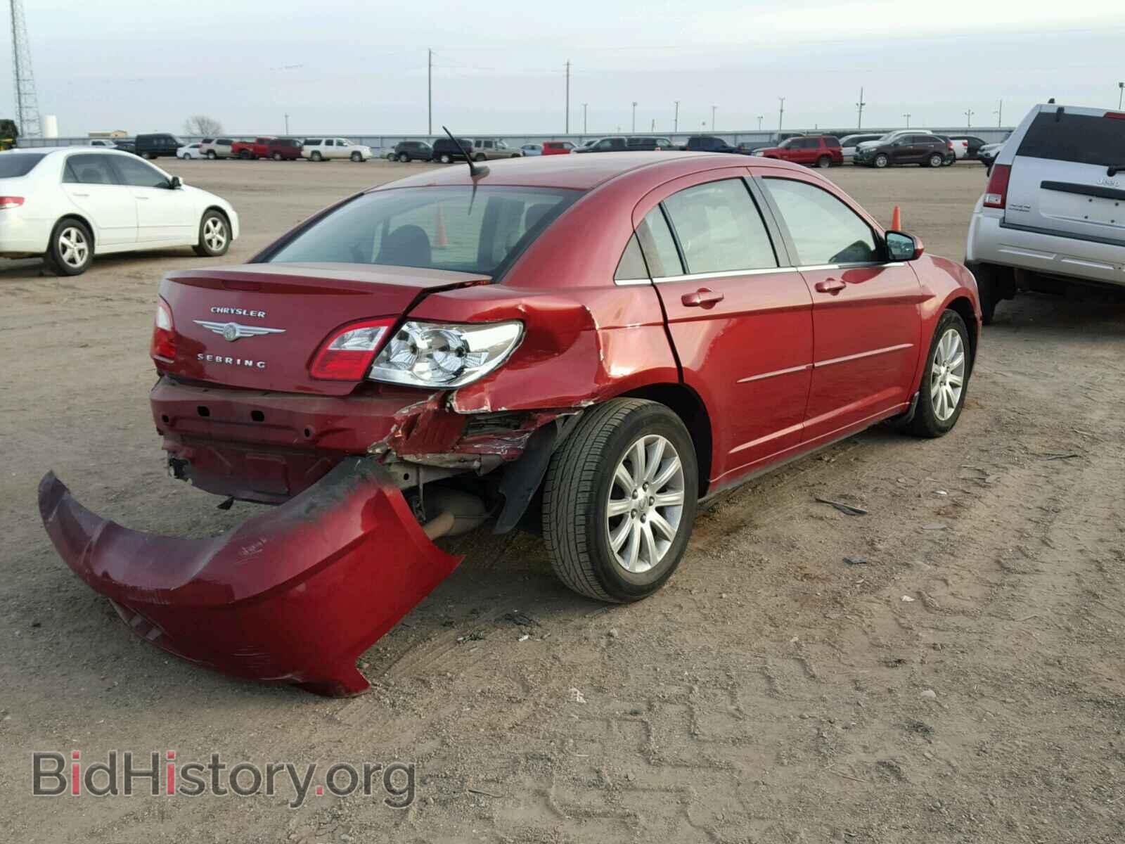 2010 CHRYSLER SEBRING - VIN: 1C3CC5FB7AN140906 - Фото 4