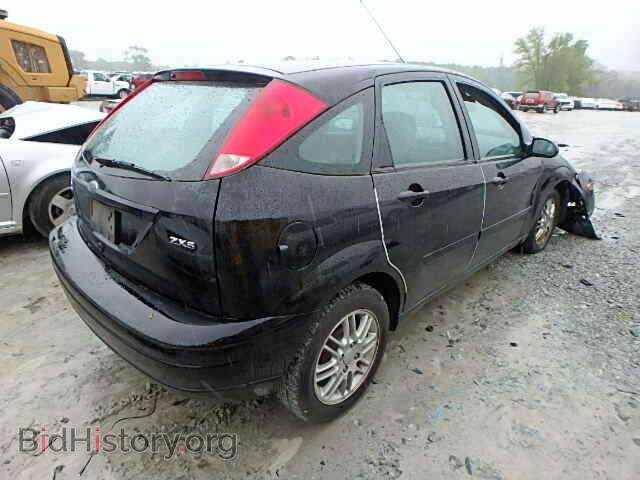2005 FORD FOCUS - VIN: 3FAFP37N15R140662 - Фото 4