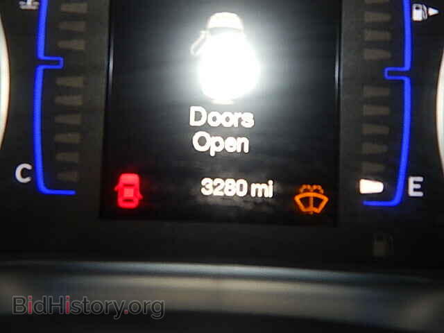 2015 CHRYSLER 200 - VIN: 1C3CCCAB7FN663104 - Фото 8
