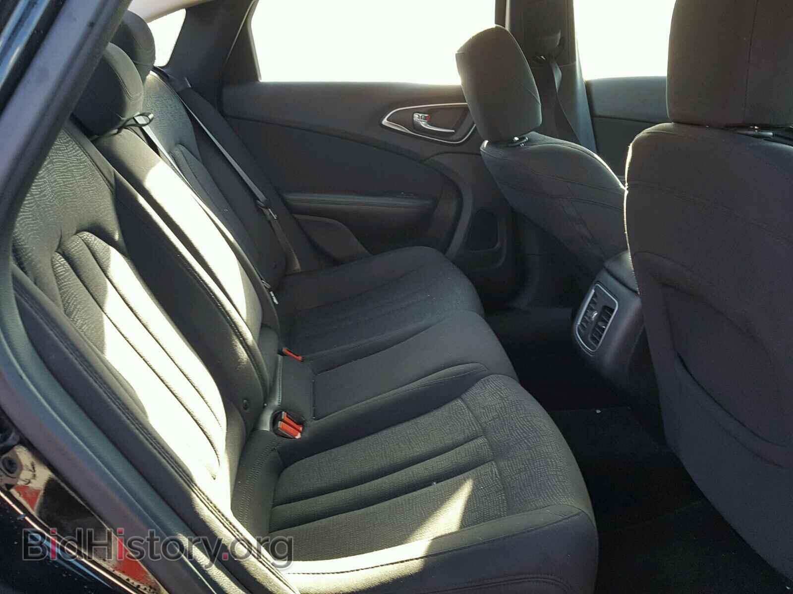 2015 CHRYSLER 200 - VIN: 1C3CCCAB3FN592029 - Фото 6