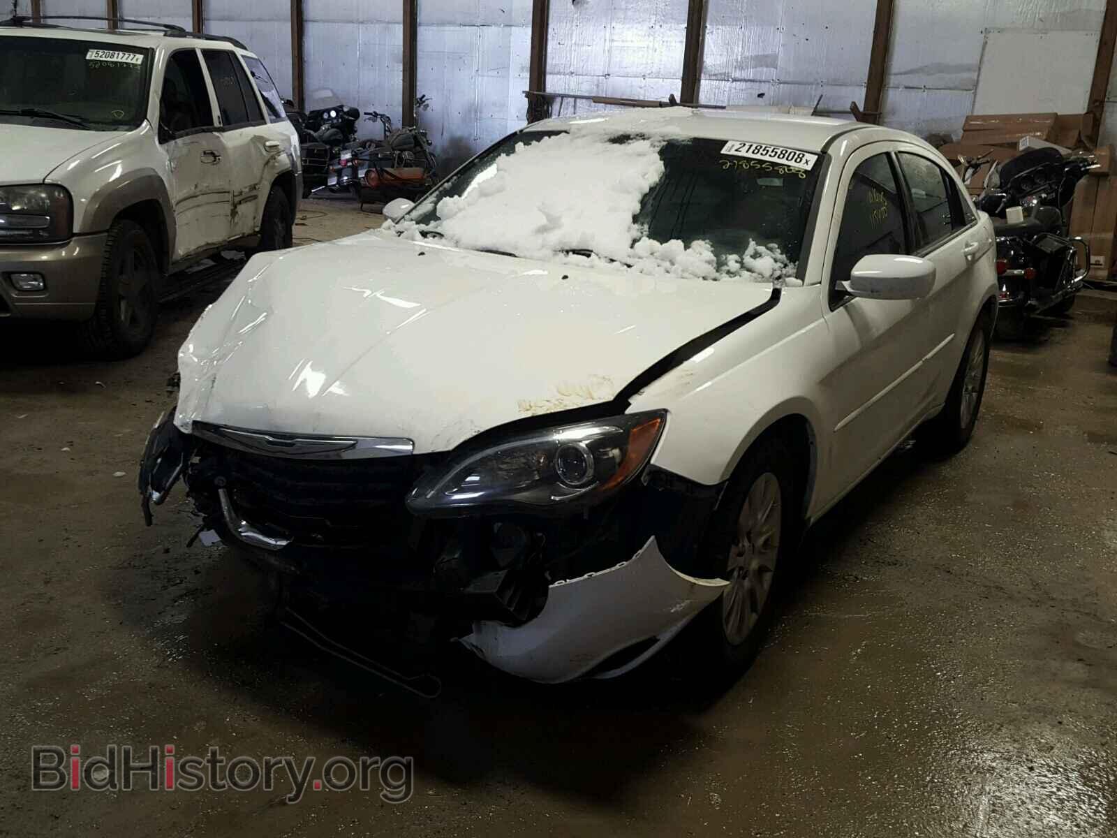 2012 CHRYSLER 200 - VIN: 1C3CCBAB0CN191737 - Фото 2