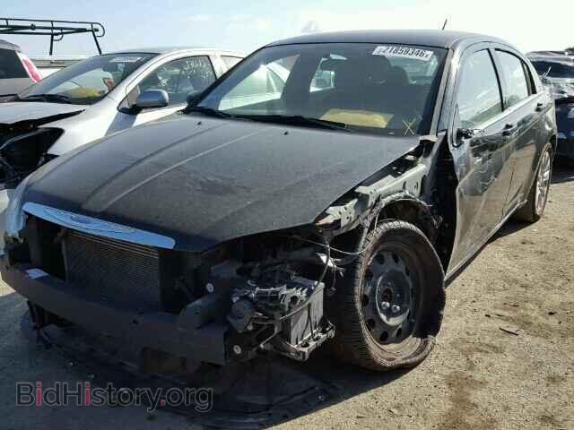 2012 CHRYSLER 200 - VIN: 1C3CCBAB3CN127160 - Фото 2