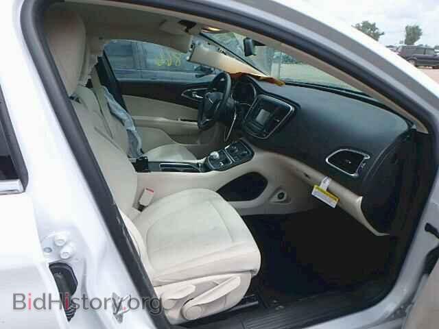 2015 CHRYSLER 200 - VIN: 1C3CCCAB5FN597605 - Photo 5