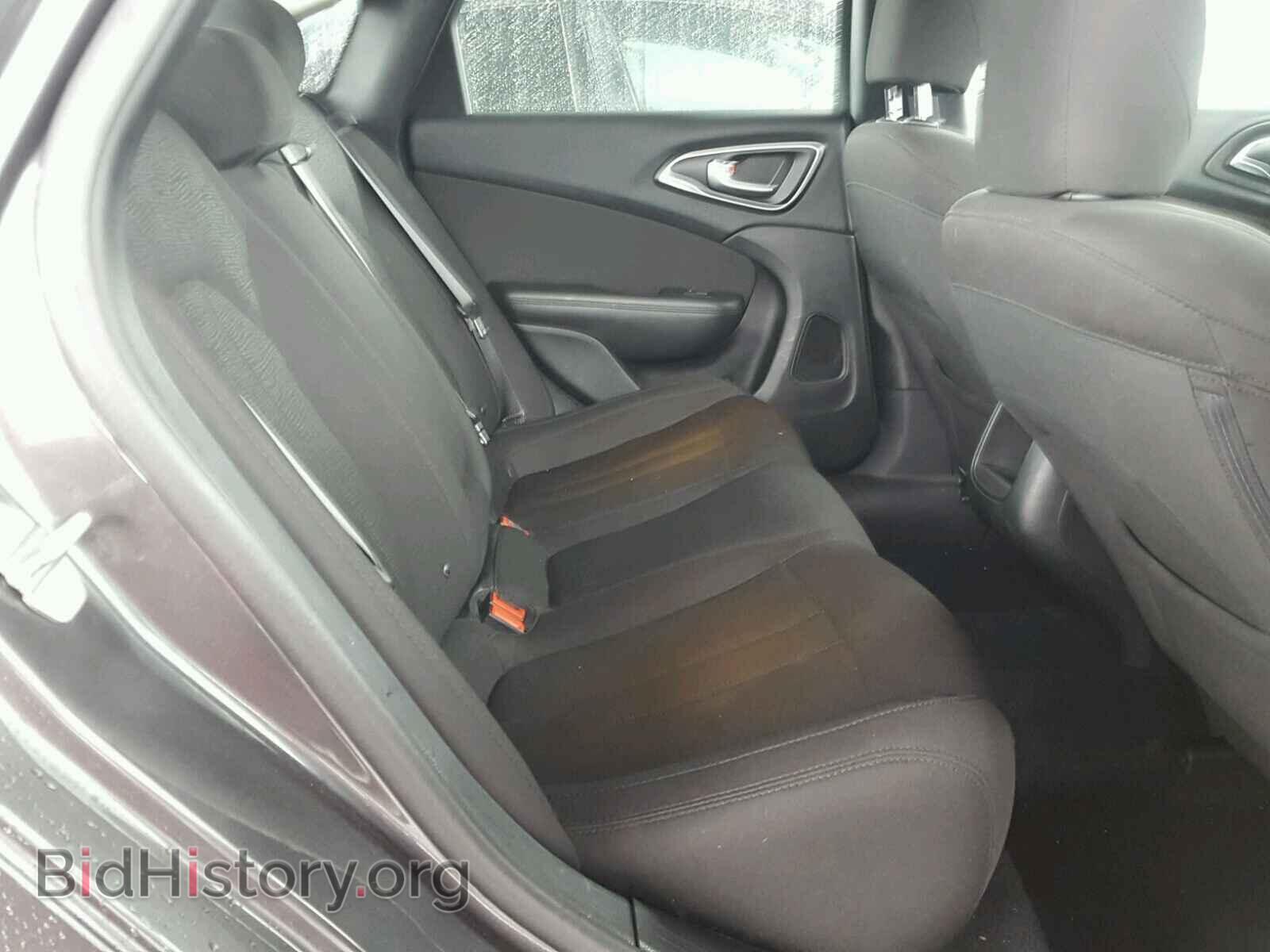 2015 CHRYSLER 200 - VIN: 1C3CCCAB5FN718357 - Photo 6