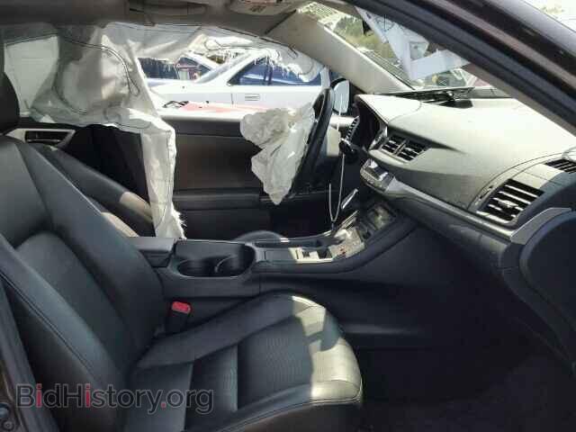 2011 LEXUS CT 200 - VIN: JTHKD5BH2B2007809 - Фото 5
