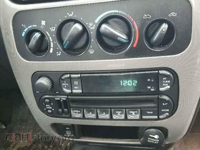 2004 DODGE NEON - VIN: 1B3ES56C64D547045 - Photo 9