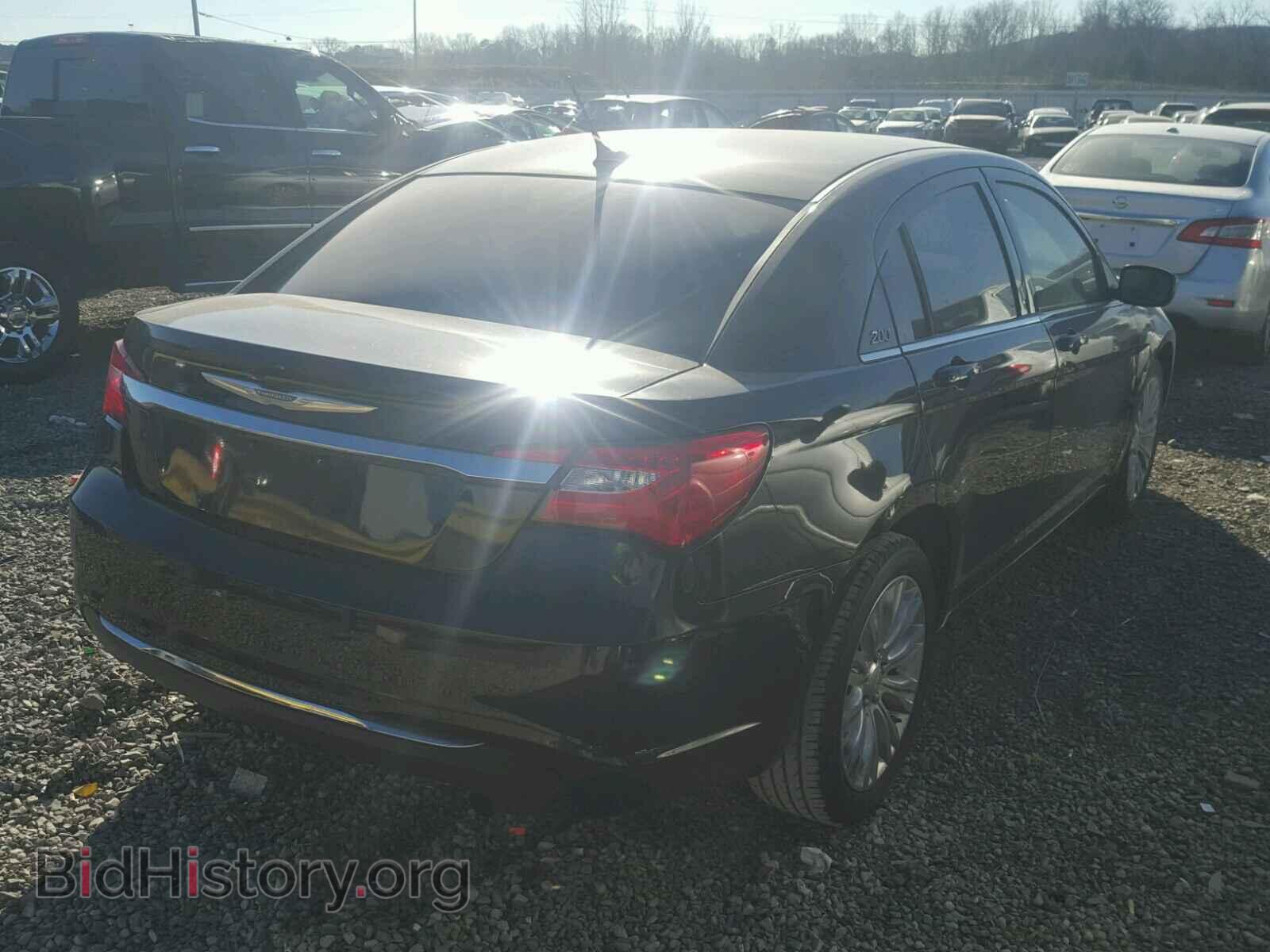 2012 CHRYSLER 200 - VIN: 1C3CCBAB3CN257004 - Фото 4