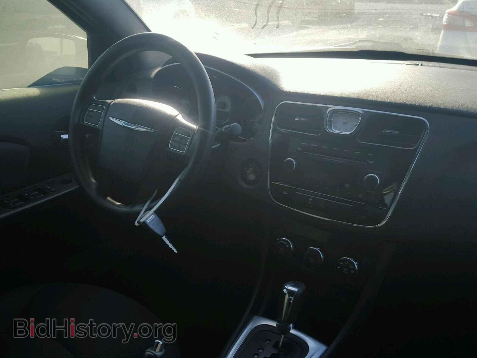 2012 CHRYSLER 200 - VIN: 1C3CCBAB3CN257004 - Фото 9