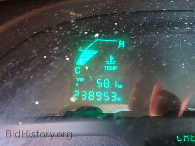2004 CADILLAC DEVILLE - VIN: 1G6KD54Y54U192589 - Фото 8