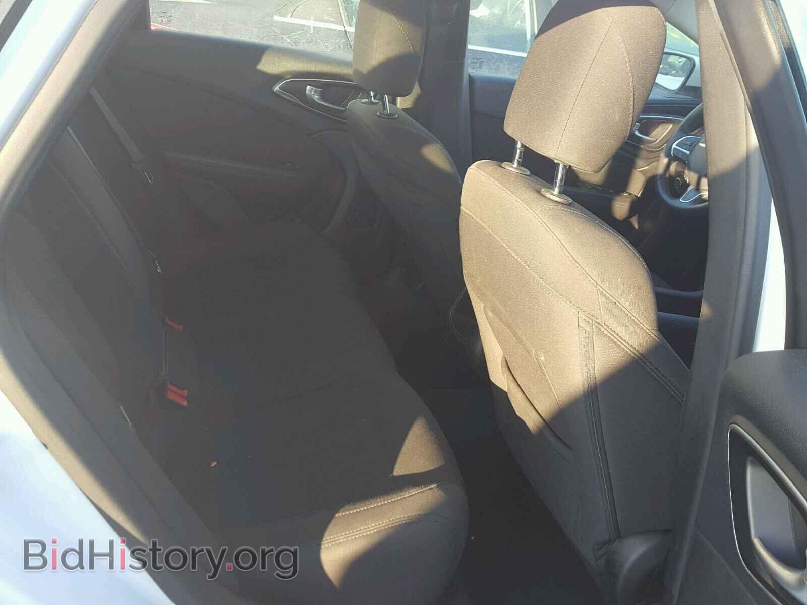 2015 CHRYSLER 200 - VIN: 1C3CCCAB0FN746583 - Photo 6