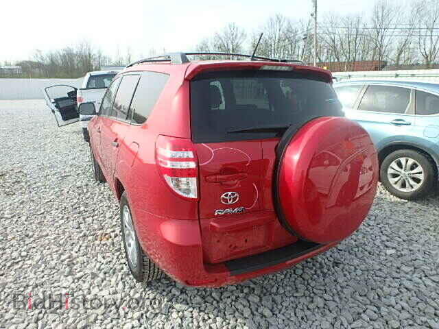 2011 TOYOTA RAV4 - VIN: 2T3BF4DVXBW144819 - Фото 3