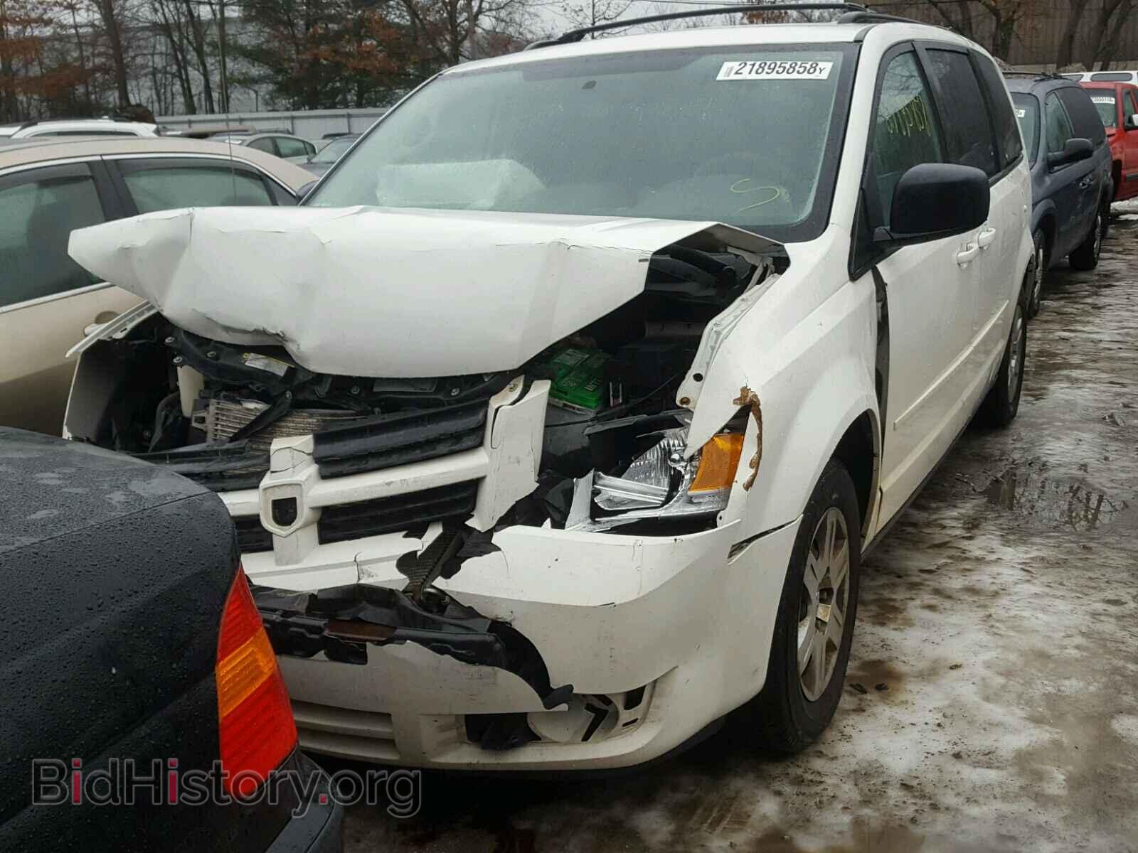 2010 DODGE CARAVAN - VIN: 2D4RN4DE0AR139223 - Фото 2