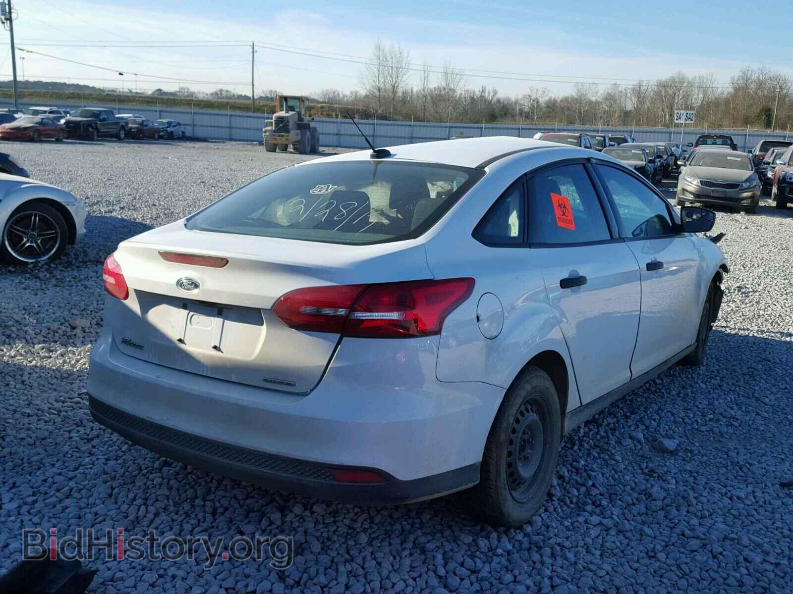 2016 FORD FOCUS - VIN: 1FADP3E28GL355392 - Photo 4