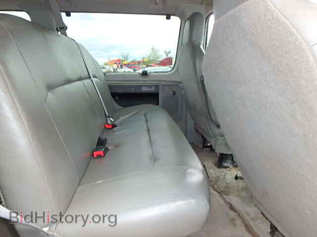 2010 FORD ECONOLINE - VIN: 1FBNE3BL2ADA98253 - Photo 6