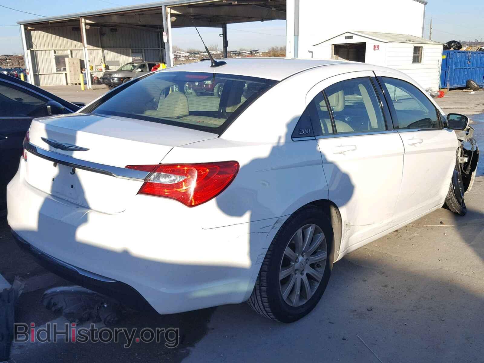2011 CHRYSLER 200 - VIN: 1C3BC1FB8BN549941 - Фото 4