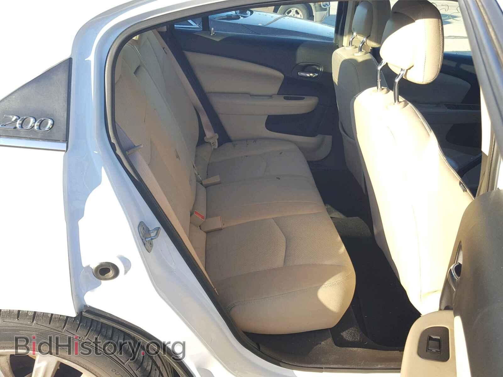 2011 CHRYSLER 200 - VIN: 1C3BC1FB8BN549941 - Фото 6