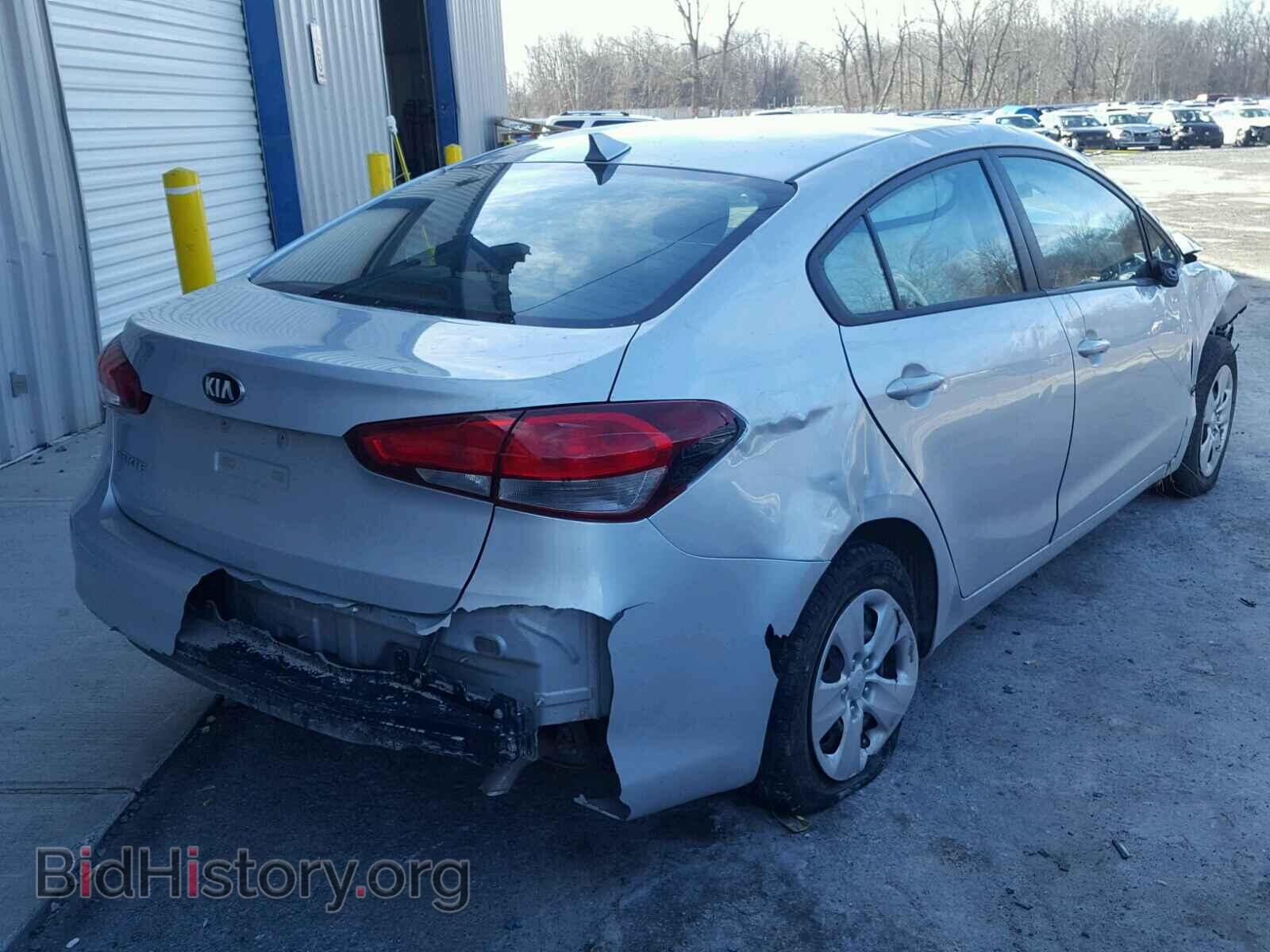 2017 KIA FORTE - VIN: 3KPFK4A74HE041208 - Фото 4