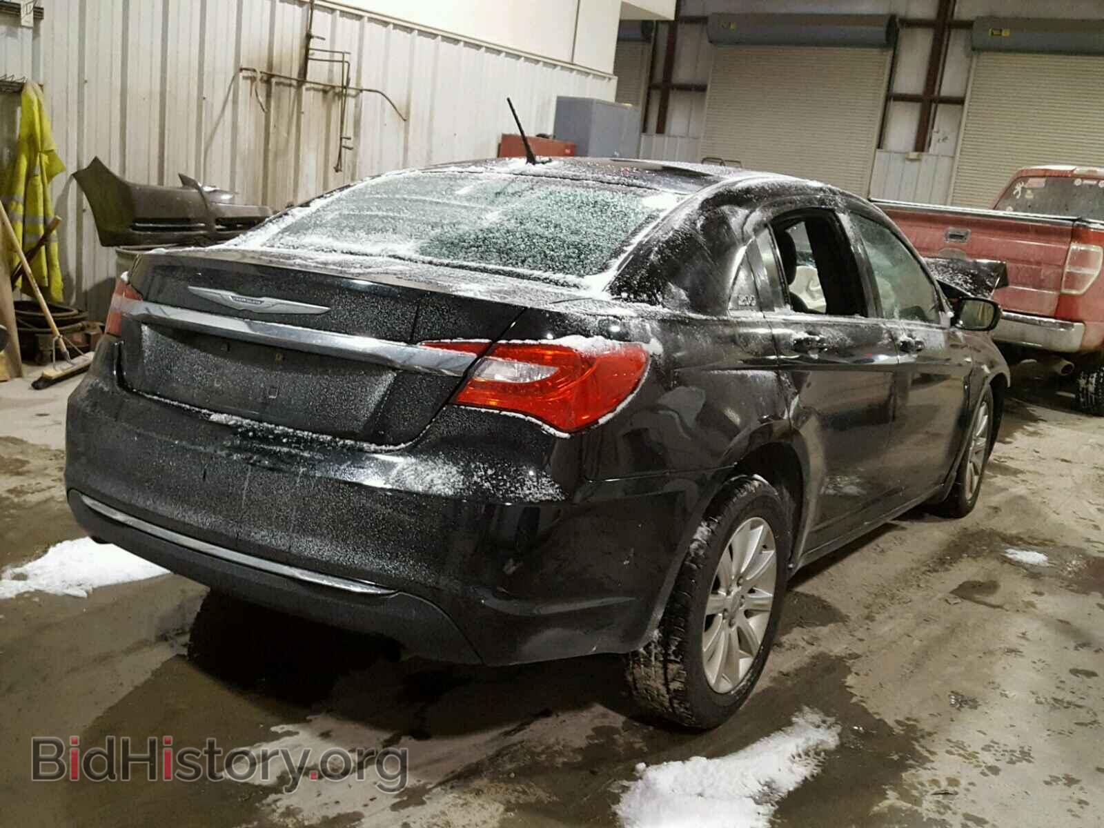 2012 CHRYSLER 200 - VIN: 1C3CCBBB2CN124720 - Фото 4