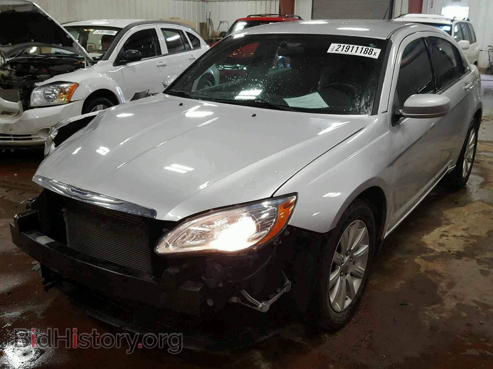 2012 CHRYSLER 200 - VIN: 1C3CCBBB6CN164136 - Фото 2