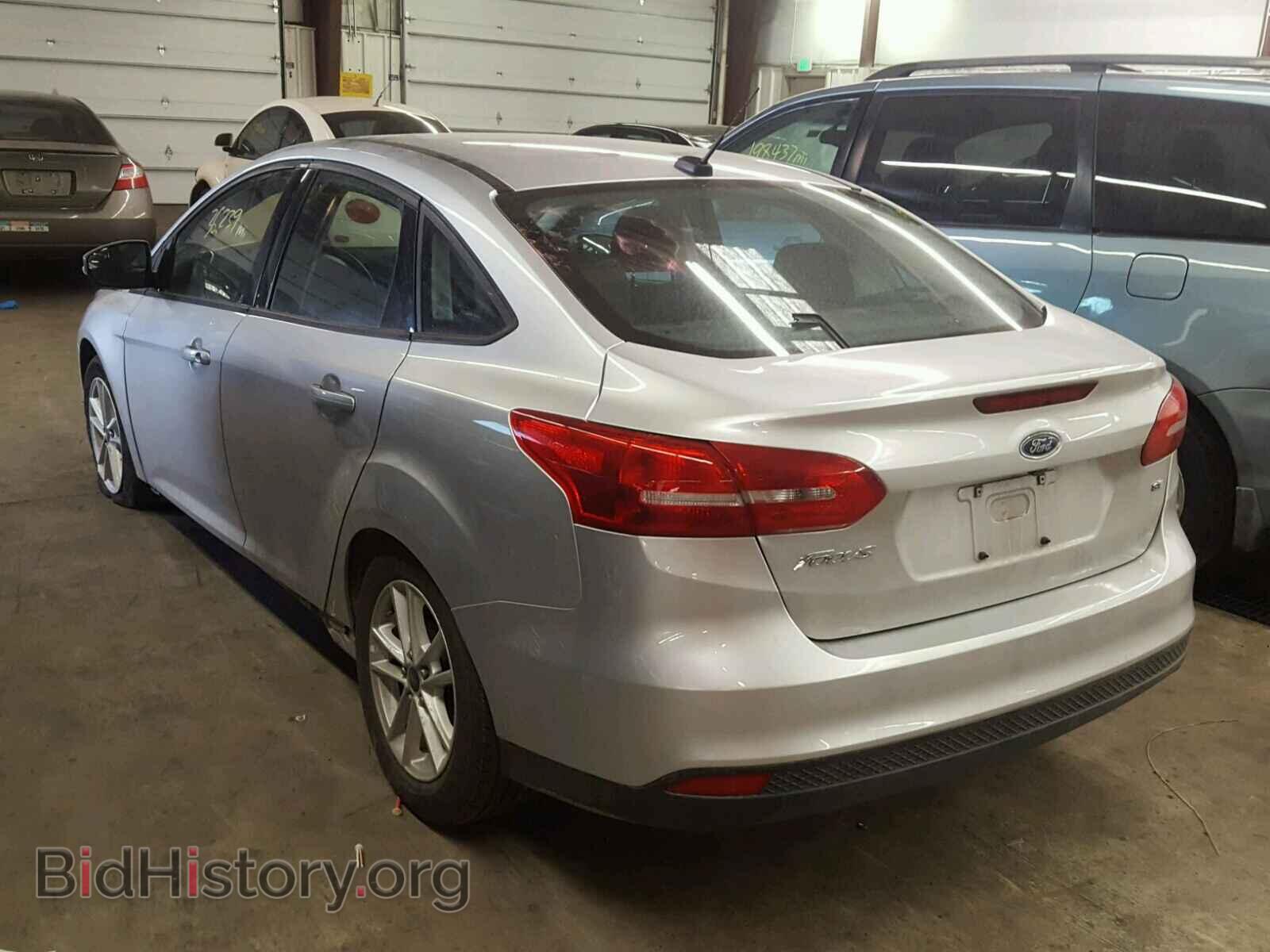 2016 FORD FOCUS - VIN: 1FADP3F26GL272252 - Фото 3