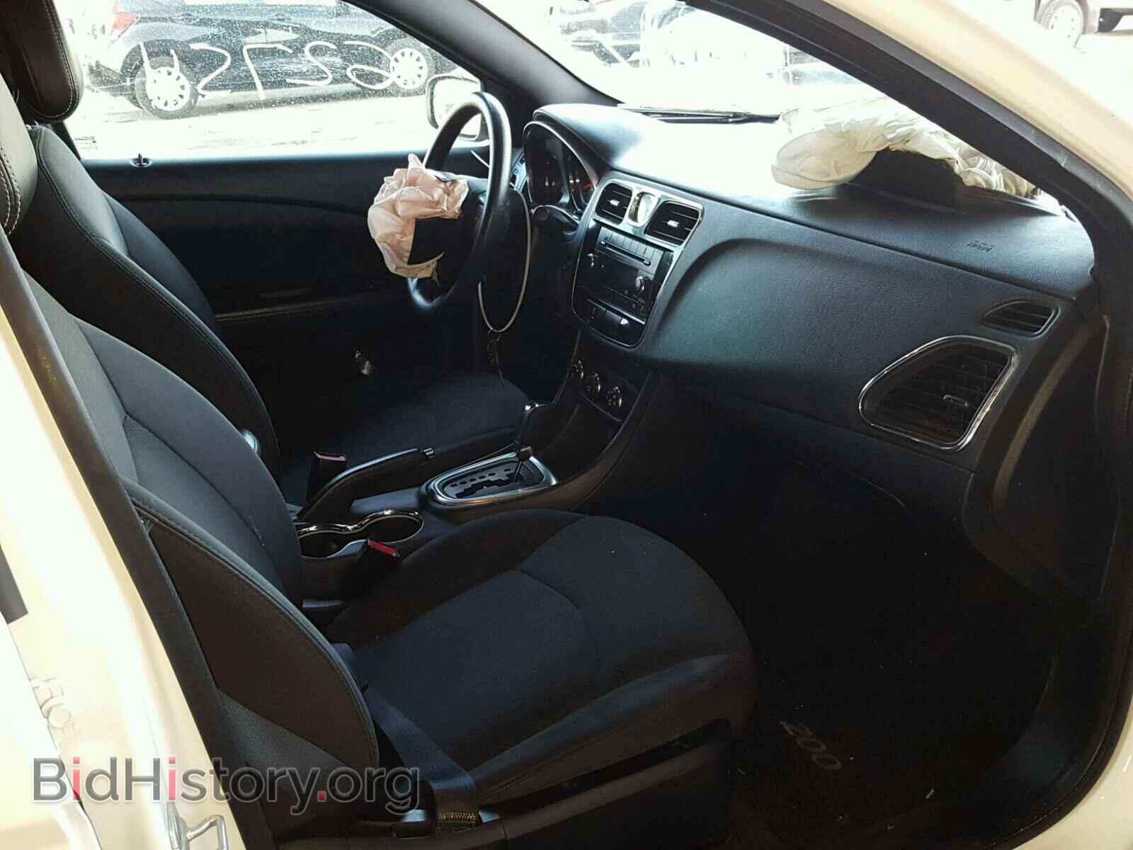 2013 CHRYSLER 200 - VIN: 1C3CCBAB6DN670309 - Photo 5