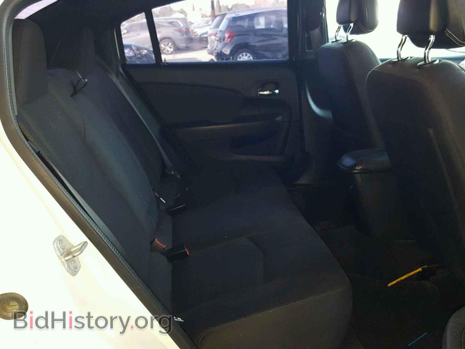 2013 CHRYSLER 200 - VIN: 1C3CCBAB6DN670309 - Photo 6