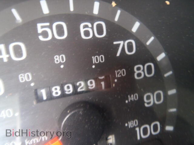 2000 FORD ECONOLINE - VIN: 1FTNE24L2YHB50745 - Photo 8
