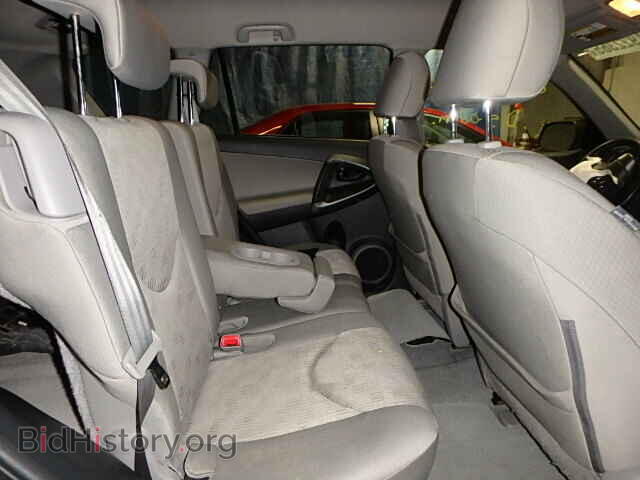 2011 TOYOTA RAV4 - VIN: 2T3BF4DV2BW133619 - Фото 6