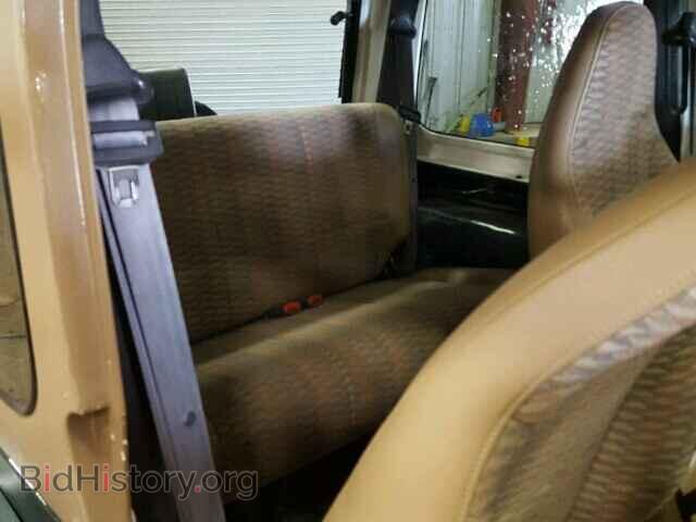 2000 JEEP WRANGLER - VIN: 1J4FA29P2YP701090 - Photo 6