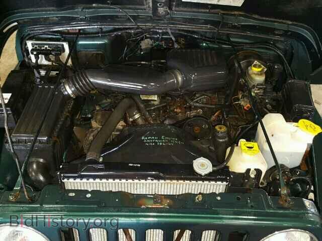 2000 JEEP WRANGLER - VIN: 1J4FA29P2YP701090 - Photo 7