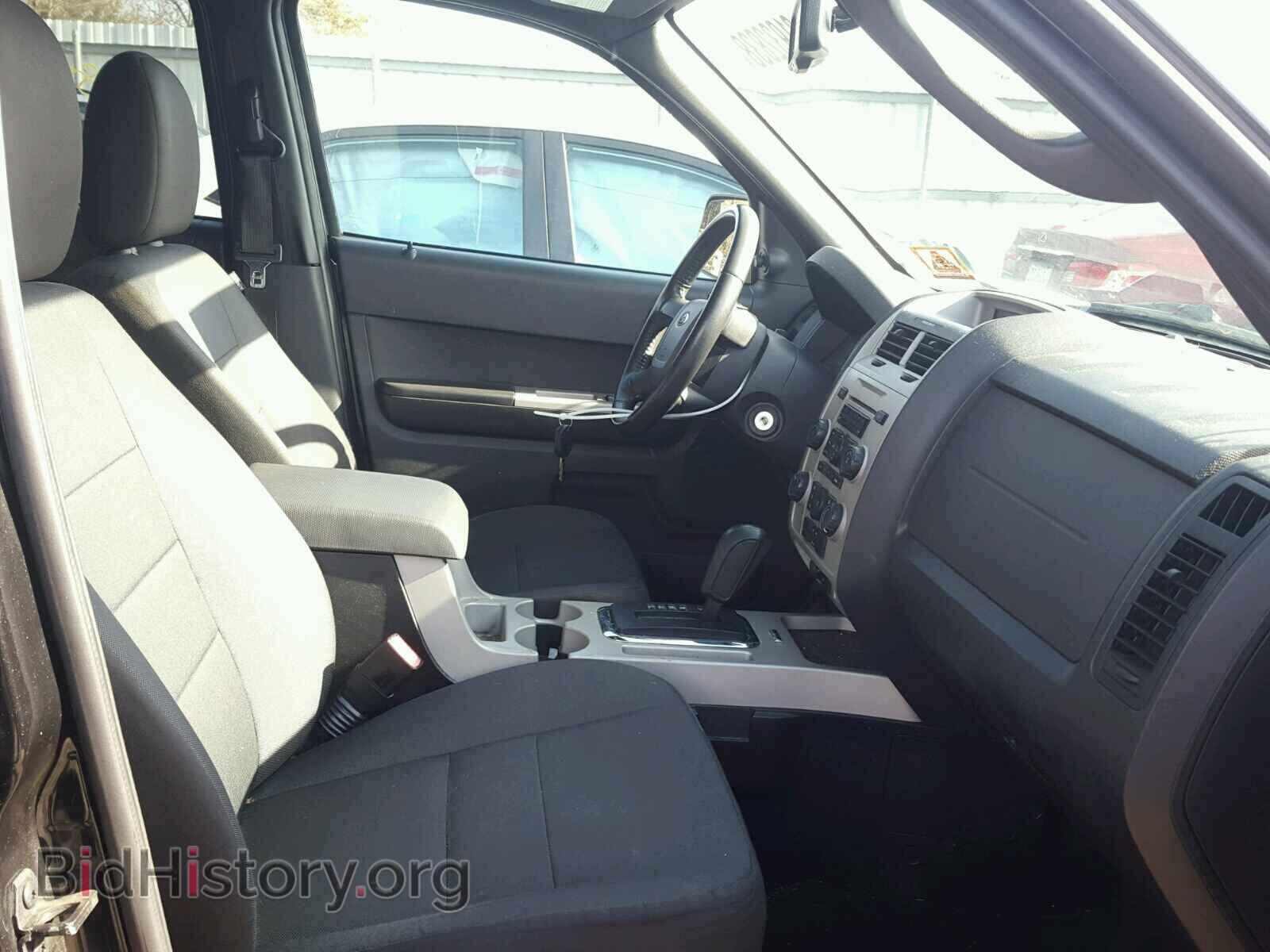 2011 FORD ESCAPE - VIN: 1FMCU0D74BKA12132 - Фото 5