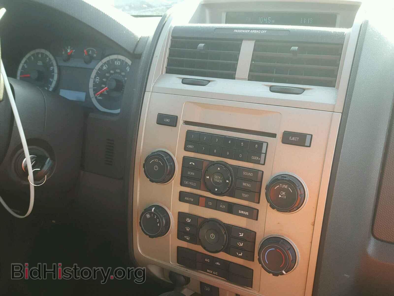 2011 FORD ESCAPE - VIN: 1FMCU0D74BKA12132 - Фото 9