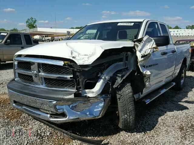 2011 DODGE RAM 1500 - VIN: 1D7RB1GP1BS612232 - Фото 2