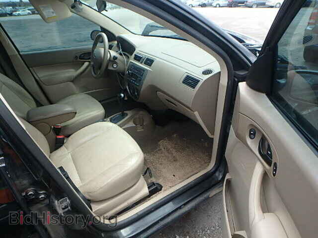 2007 FORD FOCUS - VIN: 1FAFP36N67W100529 - Photo 5