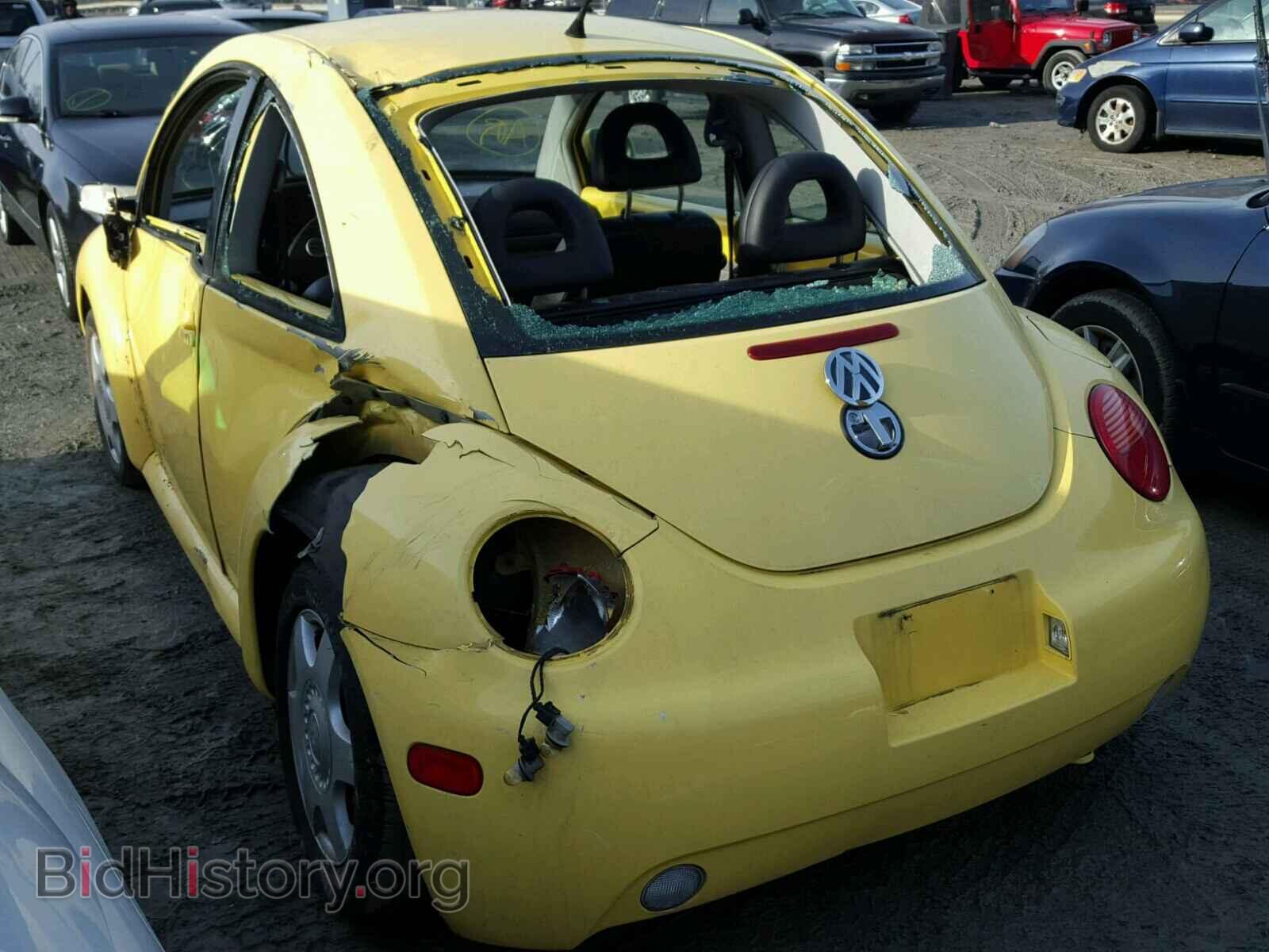 2000 VOLKSWAGEN BEETLE - VIN: 3VWCF21C4YM472899 - Фото 3
