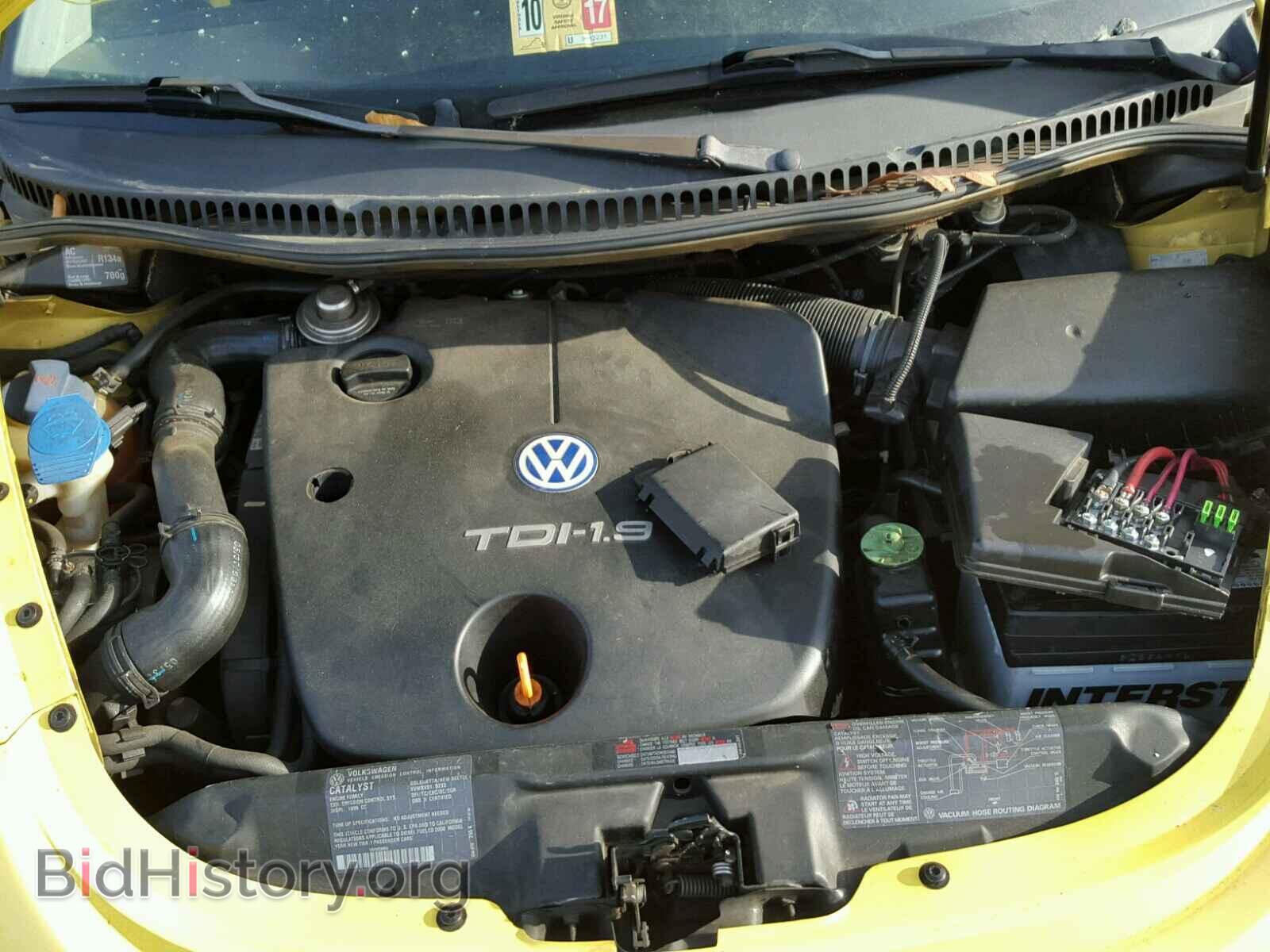 2000 VOLKSWAGEN BEETLE - VIN: 3VWCF21C4YM472899 - Фото 7