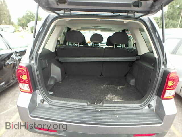 2008 MAZDA TRIBUTE - VIN: 4F2CZ02Z48KM04224 - Фото 9