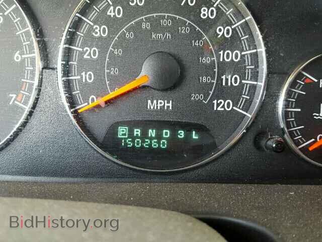 2005 CHRYSLER SEBRING - VIN: 1C3EL46J05N592356 - Фото 8