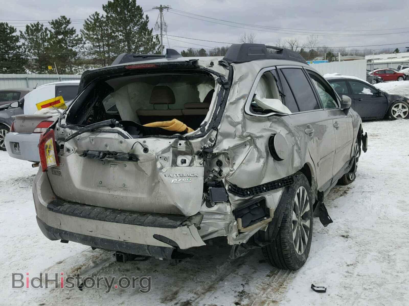 2016 SUBARU OUTBACK - VIN: 4S4BSAJC1G3202481 - Photo 4