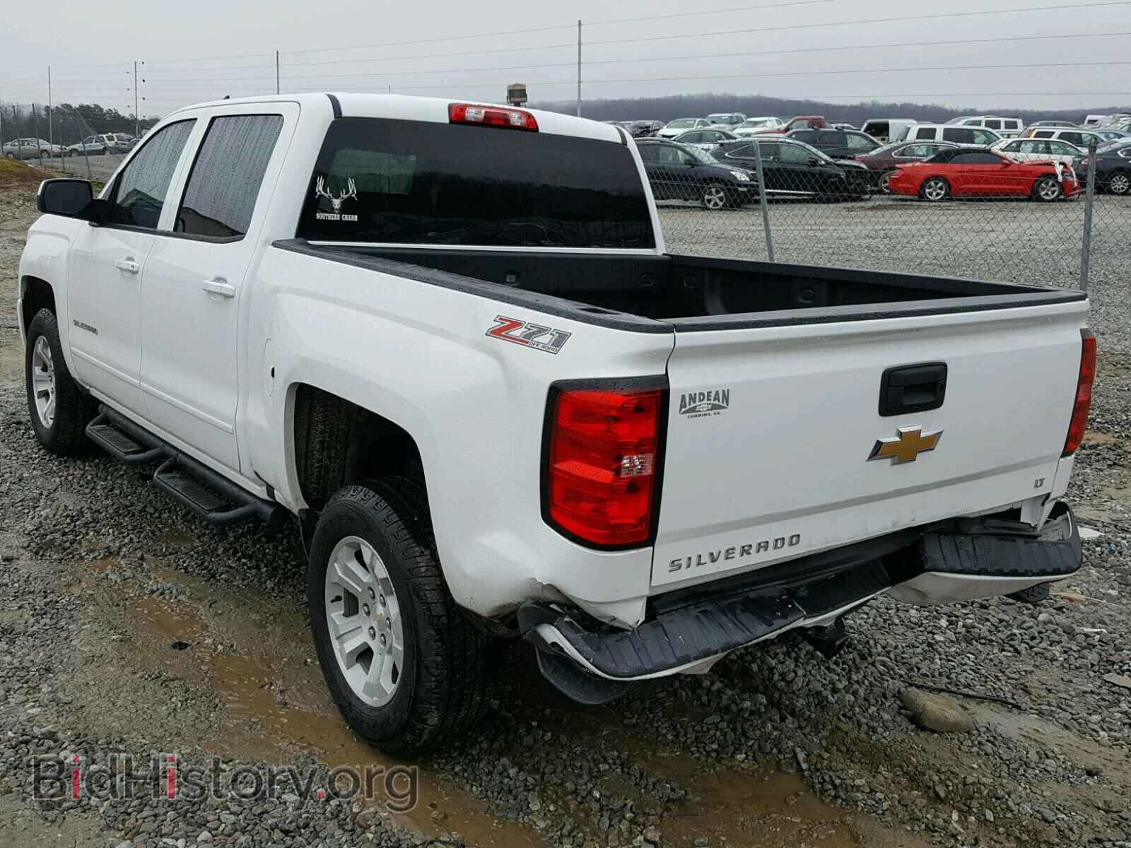 2017 CHEVROLET SILVERADO - VIN: 3GCUKREC7HG485988 - Фото 3