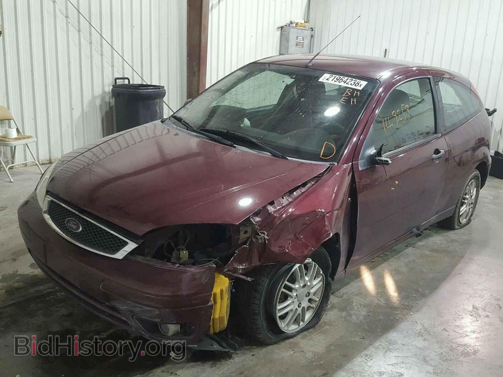 2007 FORD FOCUS - VIN: 1FAFP31N87W138822 - Фото 2
