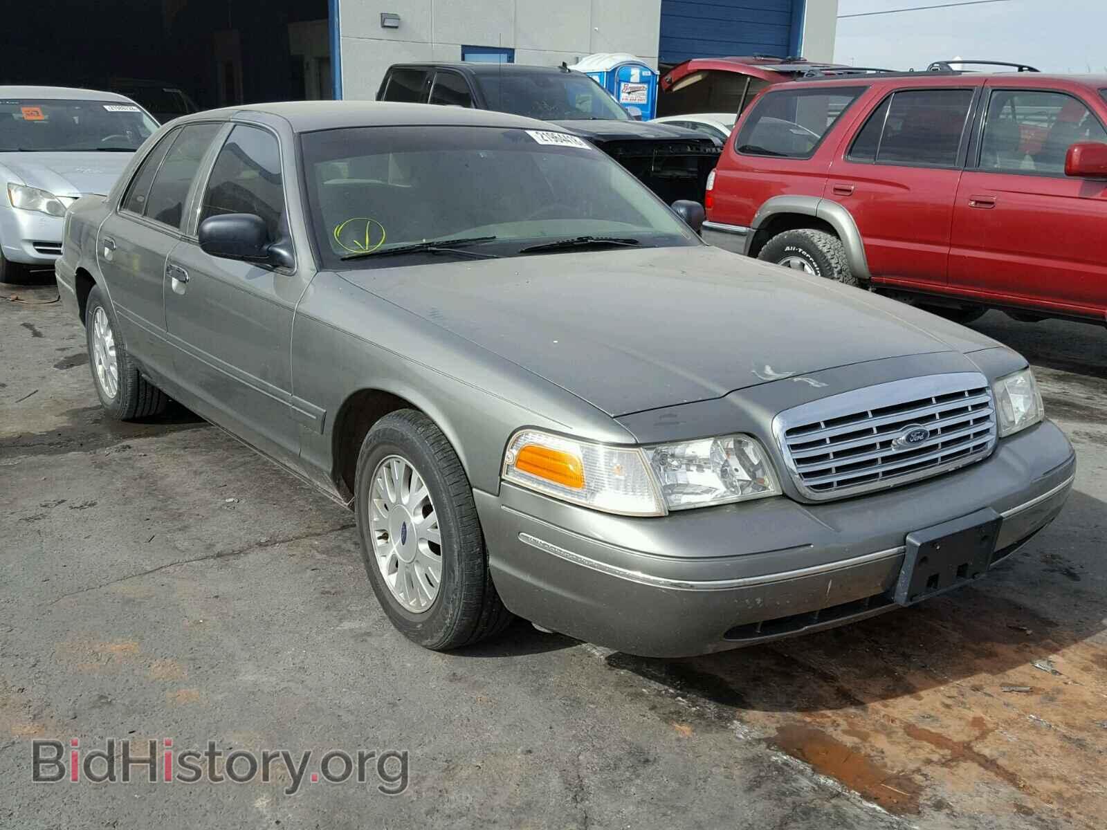 Photo 2FAFP74W84X118677 - FORD CROWN VIC 2004