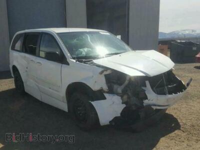 2015 Dodge CARAVAN Grand Cara, белый — VIN 2C7WDGBG8FR643313, Copart
