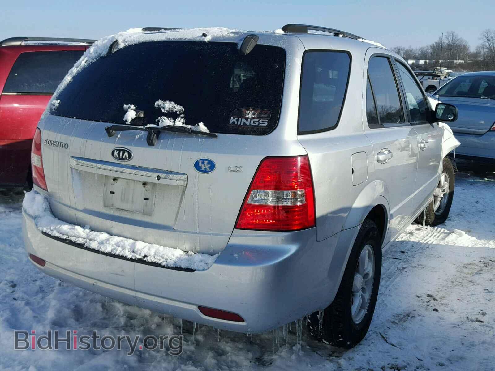 2008 KIA SORENTO - VIN: KNDJD735285794765 - Фото 4