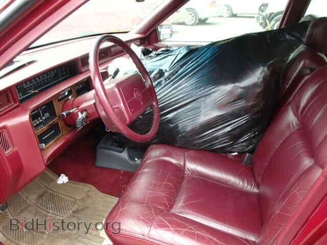 1993 CADILLAC DEVILLE - VIN: 1G6CD53BXP4231800 - Фото 5
