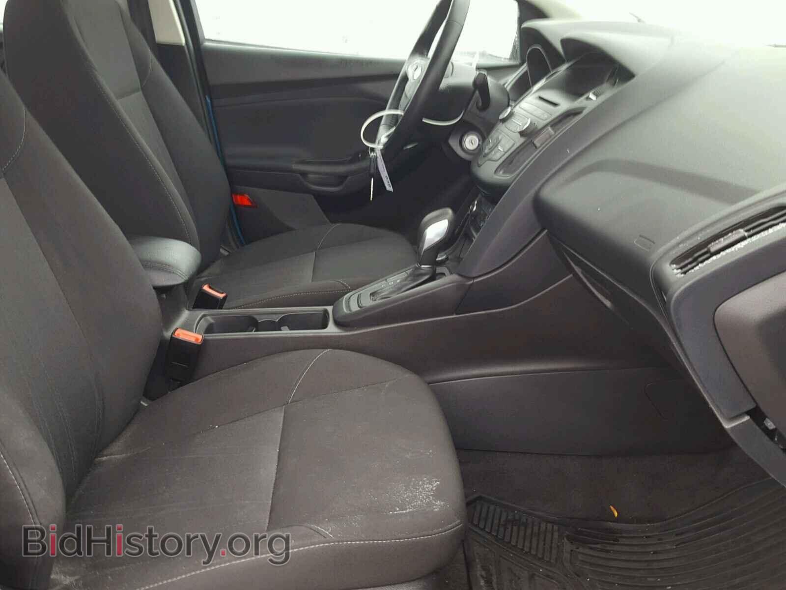 2017 FORD FOCUS - VIN: 1FADP3F28HL256975 - Photo 5