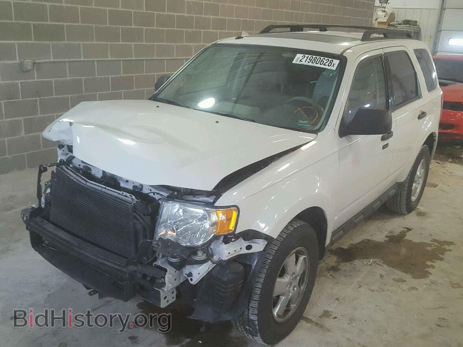 2012 FORD ESCAPE - VIN: 1FMCU0D7XCKB31028 - Фото 2