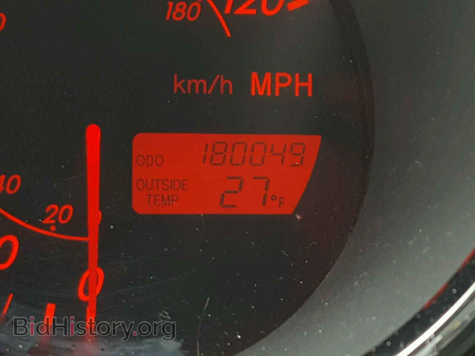 2003 TOYOTA COROLLA - VIN: 2T1KR32E13C138066 - Photo 8